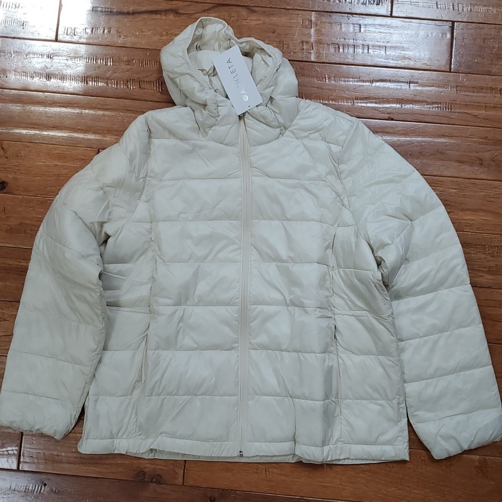 Athleta Aire Puffer Jacket - Picture 5 of 6